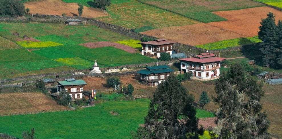 Green Destination-CARBON NEGATIVE COUNTRY in Bhutan