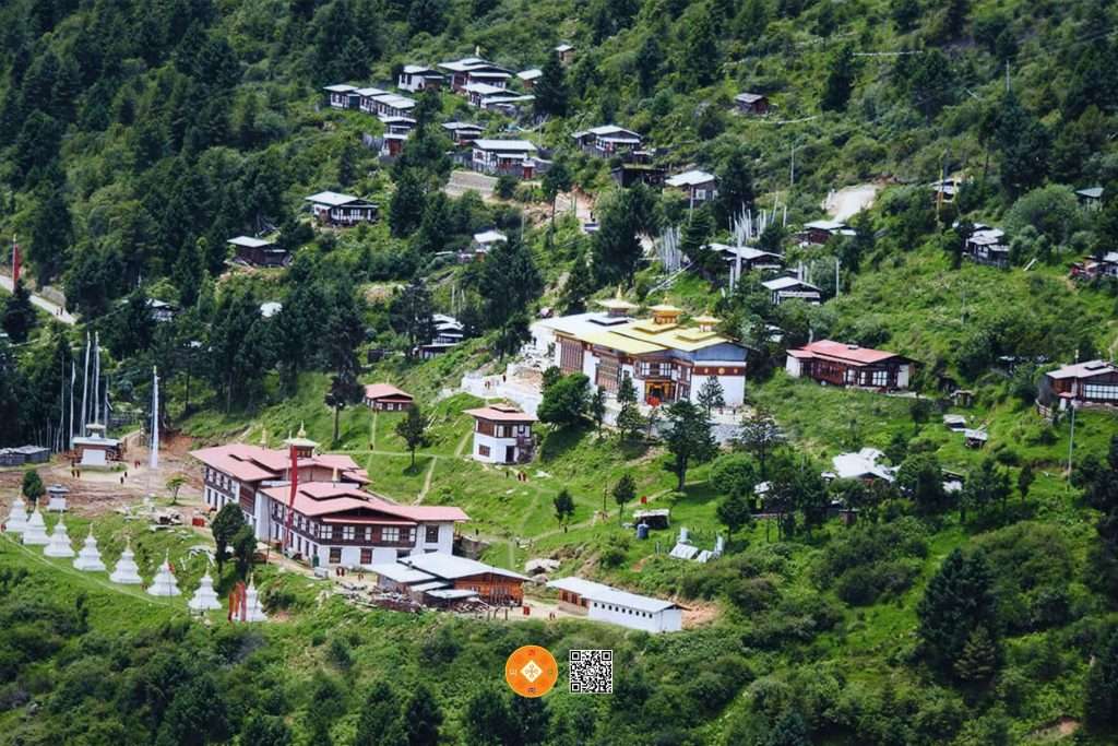 Top Attractions in Bumthang Bhutan - Tharpaling Monastery